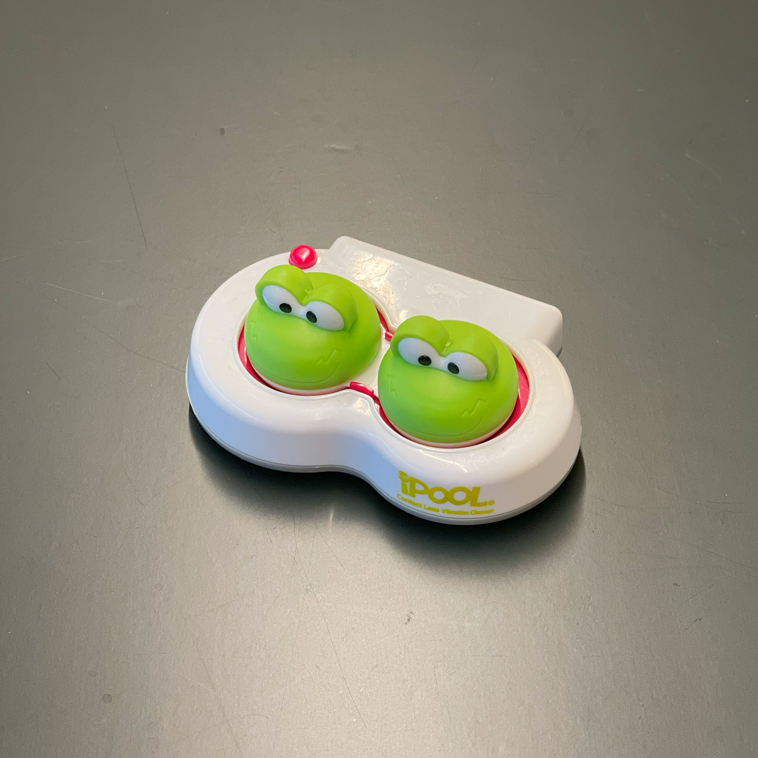 Contact Lens Cleaning Case + Station